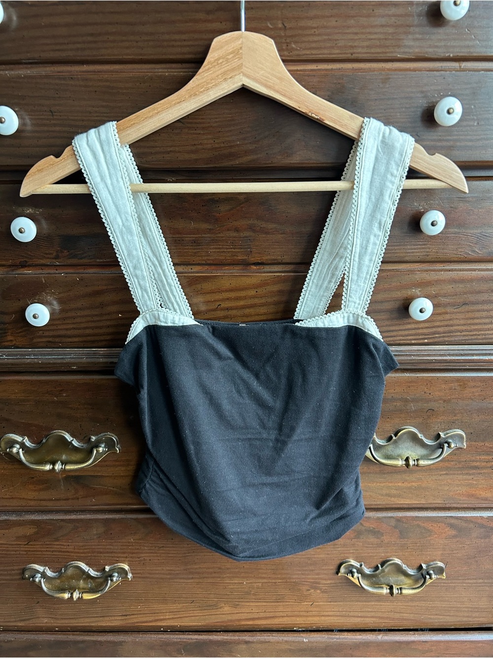 Free People Sleeveless Square-Neck Tank Top with Contrast Straps - Black